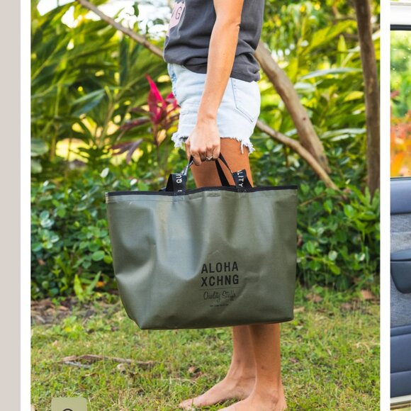 ALOHA XCHNG Dry Kine Tote – Kauai, Hawaii 🌺 (Black Waterproof Tote) BLACK - Picture 3 of 10